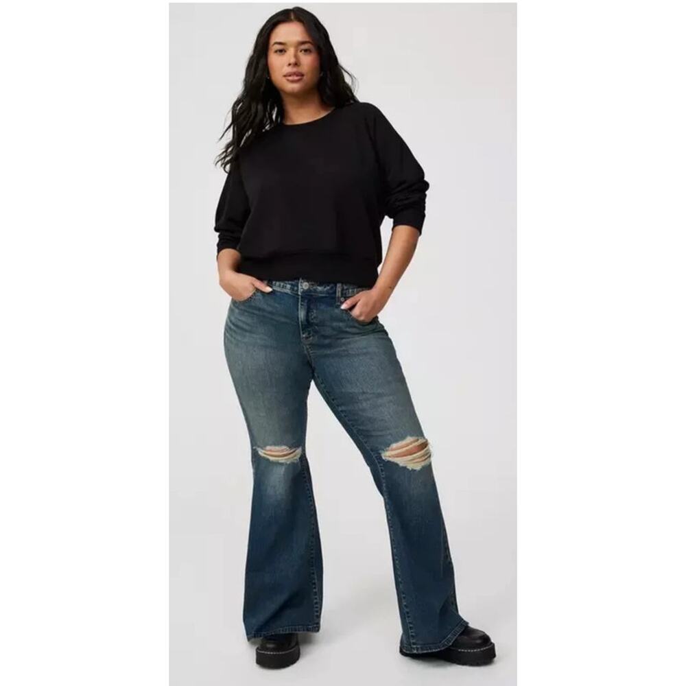 Torrid New Super-Flare Mid-Rise Vintage Stretch Jeans Destructed Plus 24 Tall - Picture 10 of 10